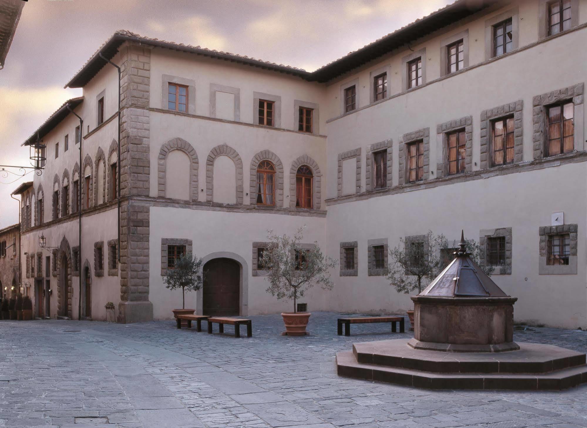 Palazzo Malaspina B&B San Donato in Poggio Exterior photo